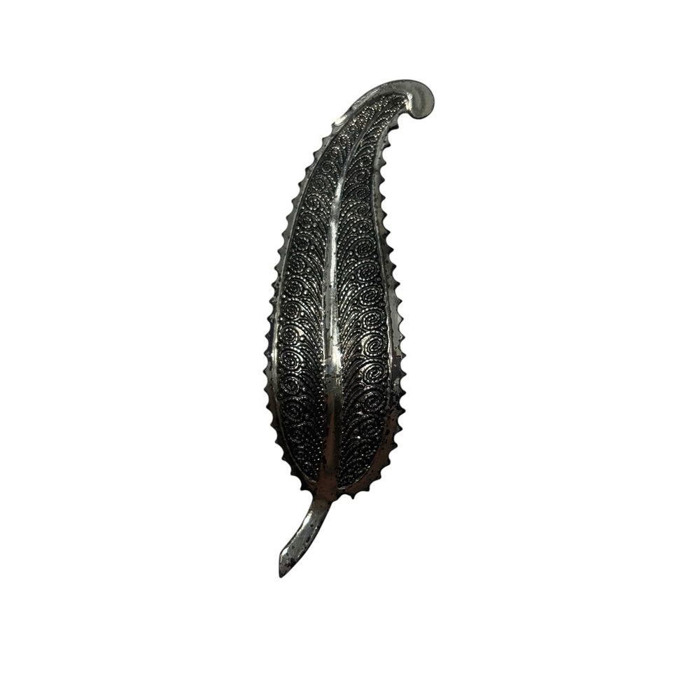 Vintage Beau Sterling Silver 925 Textured Filigree Swirl Feather Leaf Brooch Pin